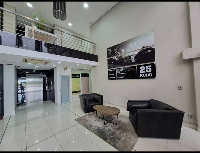 556M² OFFICE TO LET IN ILLOVO